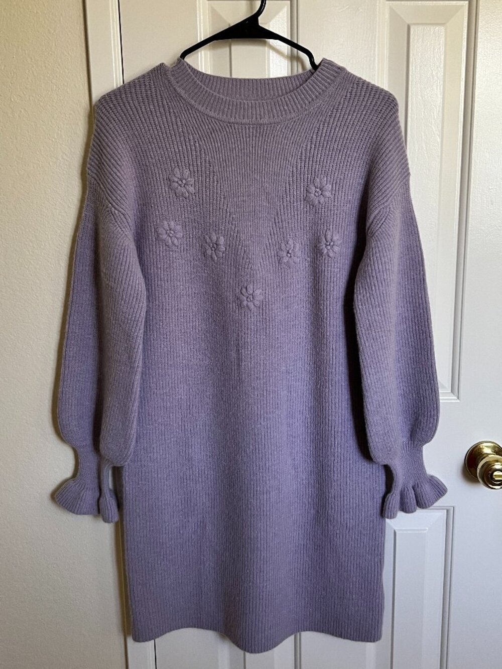 XYING Women Crochet Flowers Floral Sweater, Lilac, Size S